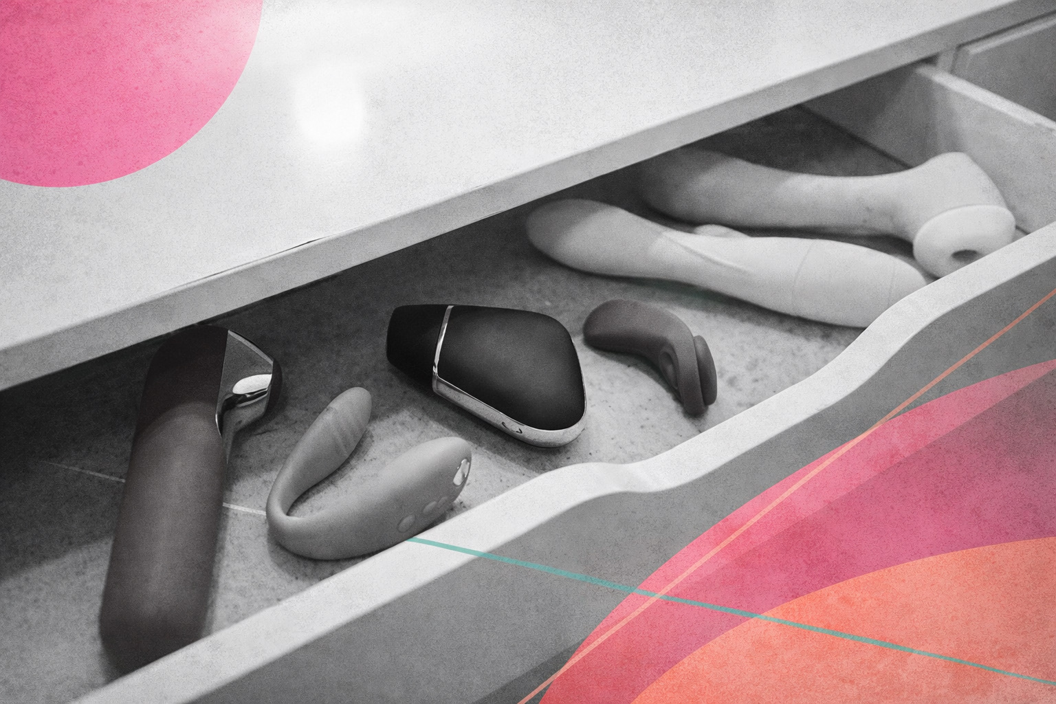 Comodino con sex toys – Promo Pelvis4love