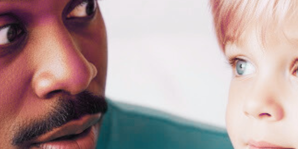 Guida Cosmica per affrontare le attivazioni del corpo dei figli con meno imbarazzo e più presenza